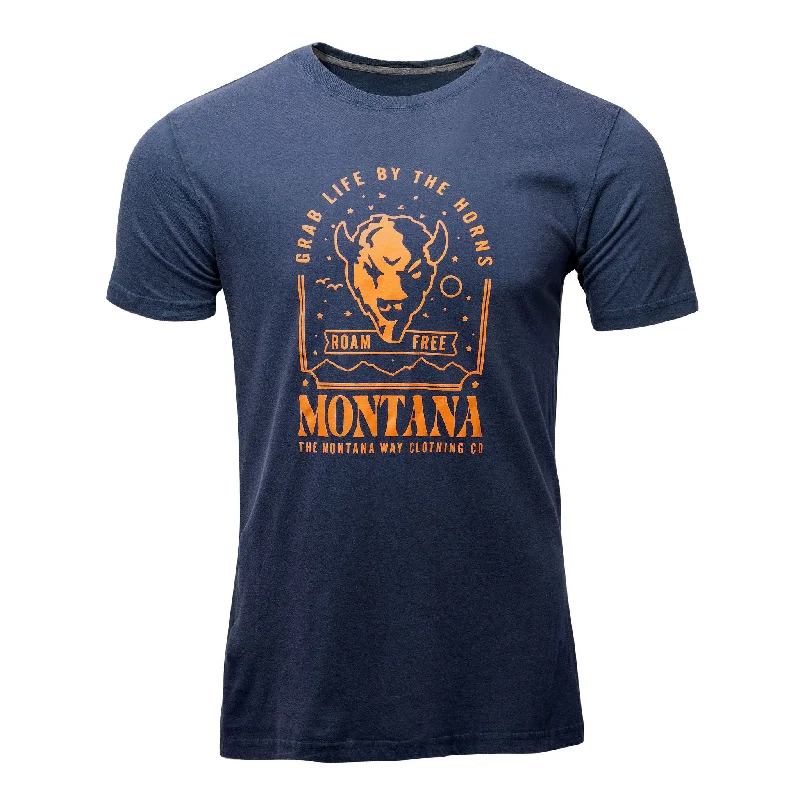 Roam Free Tee in Navy